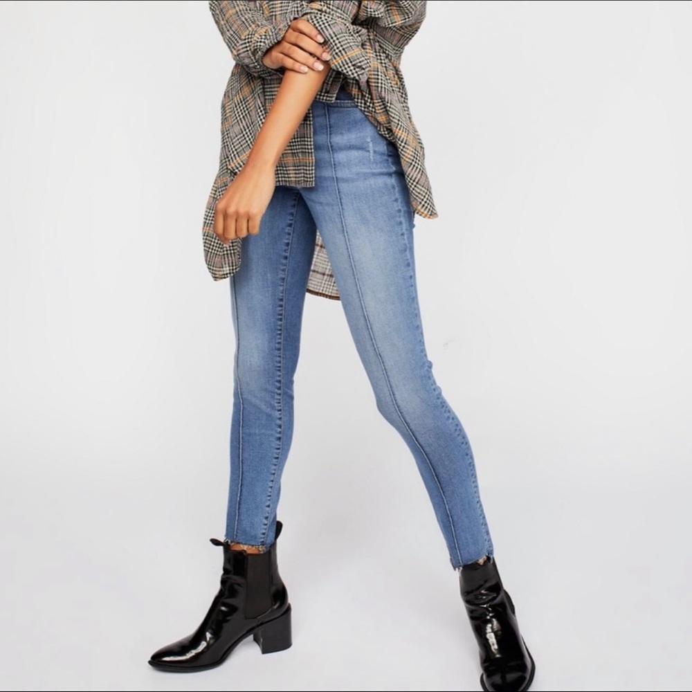 FREE PEOPLE Women’s Pin Tuck Skinny Raw Step Jeans